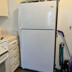 Refrigerator Excellent Condition 