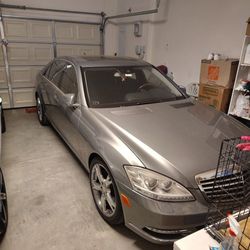 2011 Mercedes-Benz S-Class