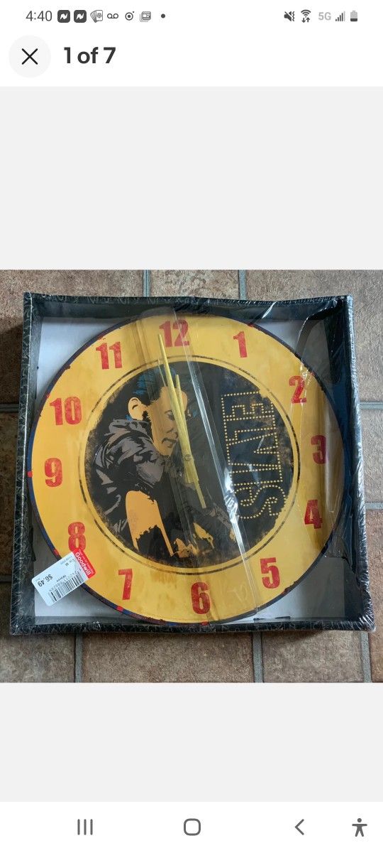 NEW 2006 Elvis Presley Official 13.5 Inch Wall Clock Yellow ‘68