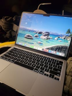 Silver 13" Apple MacBook Air M4 Laptop
