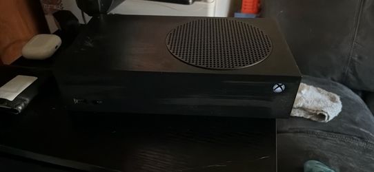 Xbox Series S 1(TB)
