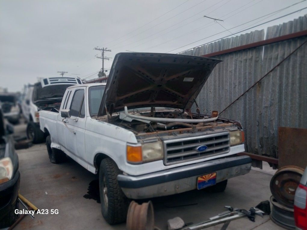 1991 Ford F150 For Parts