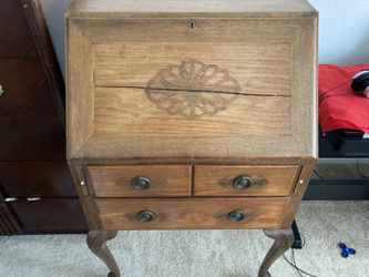 1930s Vintage Secretary’s Desk Rare Claw Foot Antique