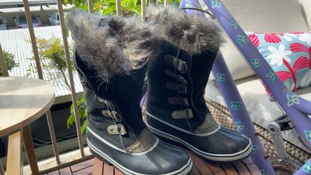 NEW Sorel Boots SIZE 10 Women’s
