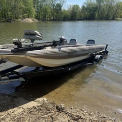 Bass Boat