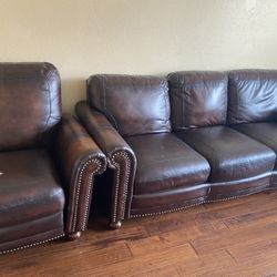 Nebraska Furniture Leather Sofa - Total 5 Seats 