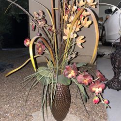 Small Flower Arrangements Fake