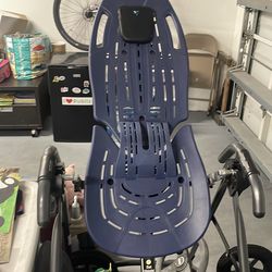 Teeter inversion table