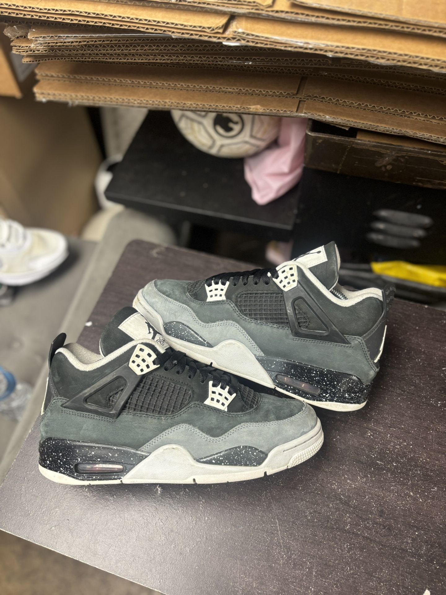 Air Jordan 4 Fear 2024 