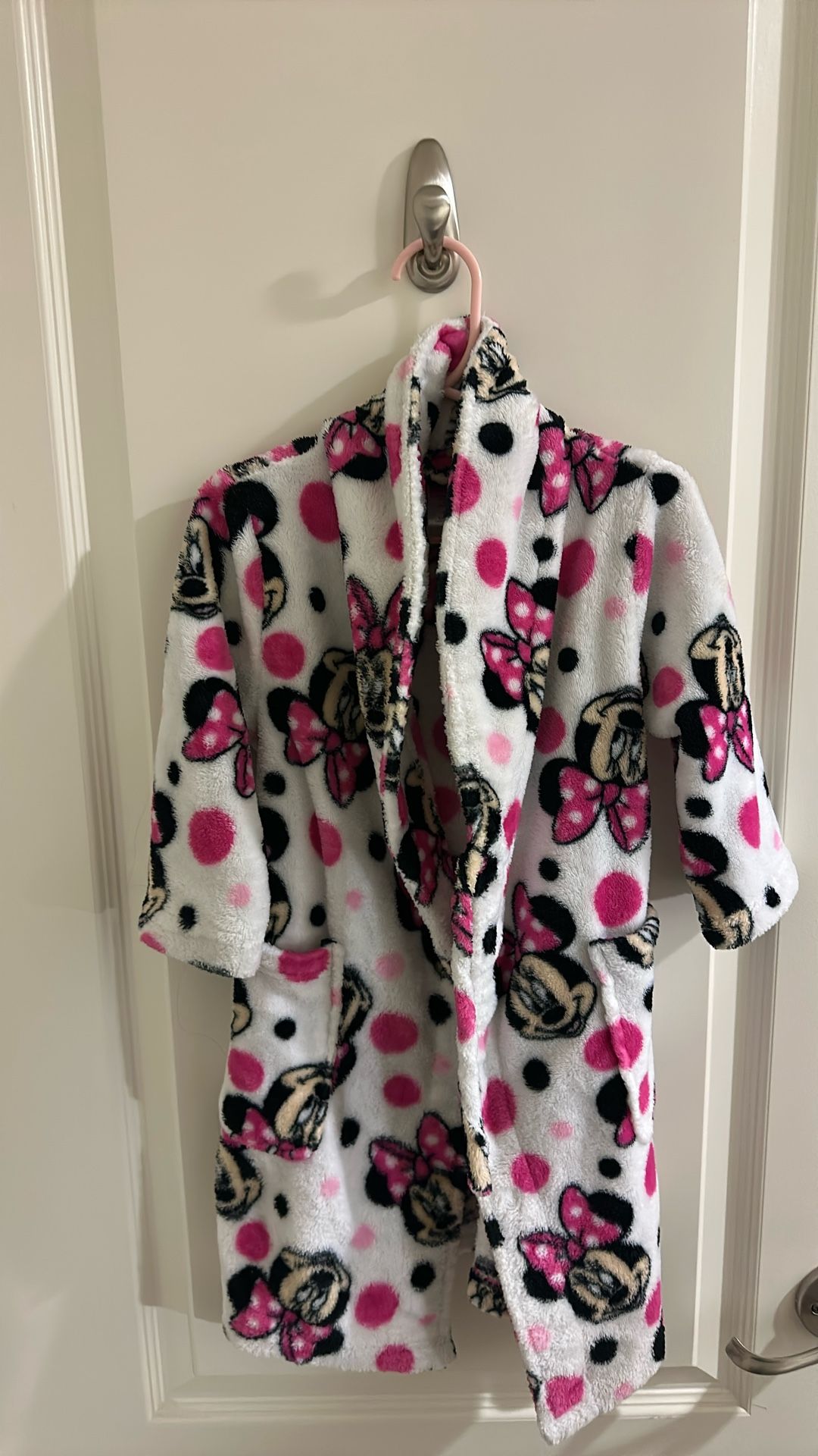 Girls Minnie Mouse Robe Size 4