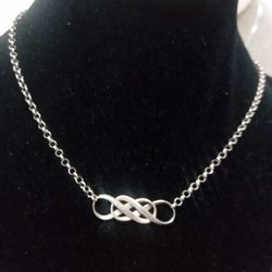 Double Enfenity Necklace 