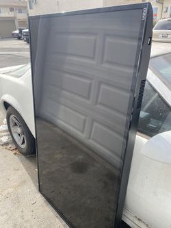 Vizio 65 Inches For Parts