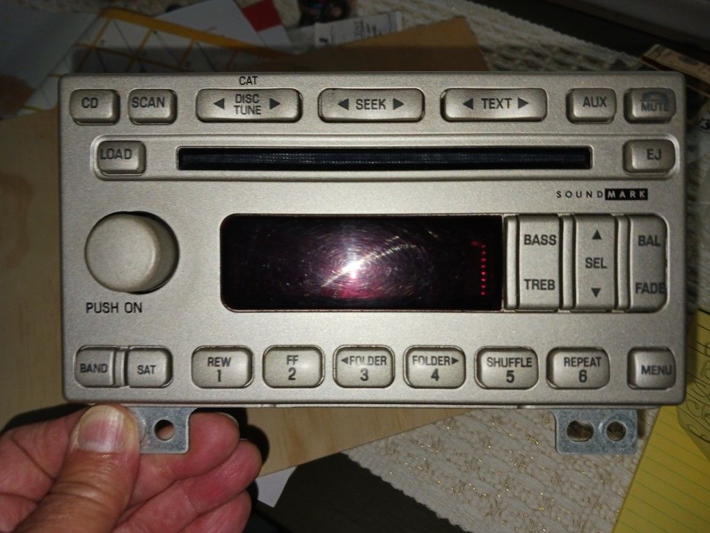 Stereo 2005 Lincoln Navagator