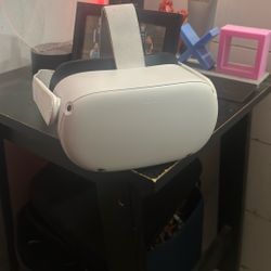 Oculus Meta Quest 2 