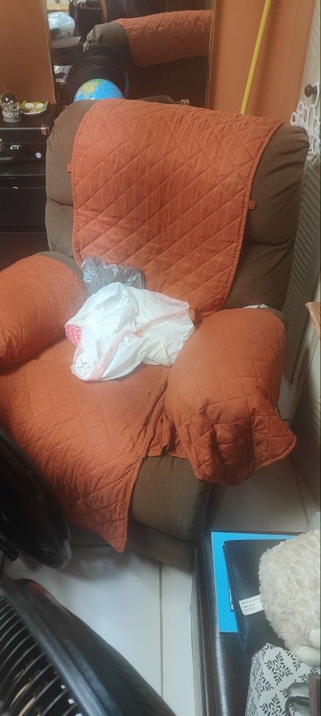 sofe reclinable gratis