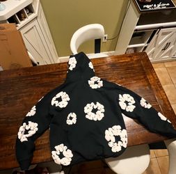 Denim tears hoodie black size men’s xl