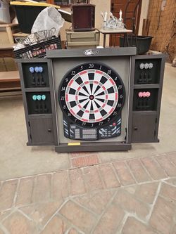 Electronic dart board