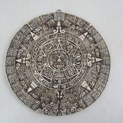 Aztec Mayan Inca Vintage Calendar Wall Decor 9 1/4" Diameter
