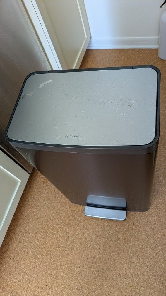 Kohler Trash Can w/Foot Actuated Lid