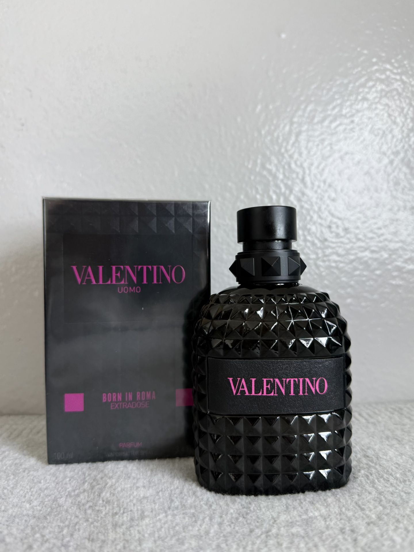 Valentino Eau De Parfum Intense