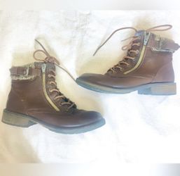 Faux Brown Leather Sweater Trim Lace Up Girls Ankle Combat Boots Size 4
