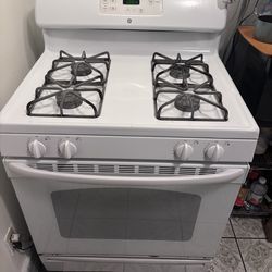 Working stove need gone $100 pick up