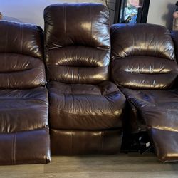 Reclinable Leather Couches For Sale!