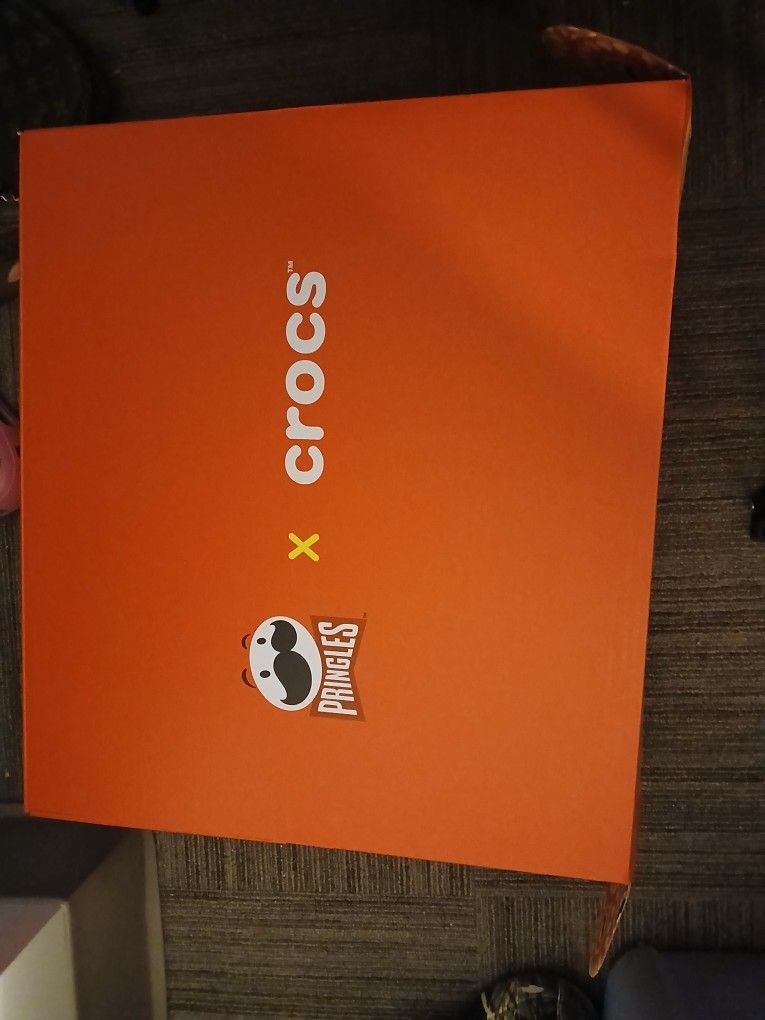Unisex Crocs Pringles Edition