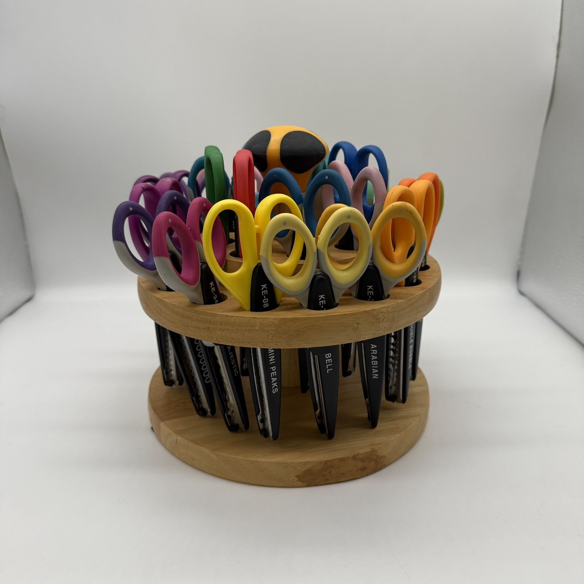 Kraft Edgers Set of 24 Scissors Rotating Wood Carousel Holder Craft ...