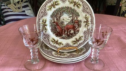 Dinnerware (7 pc)