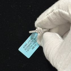  925 Sterling Silver With Moissanite Engagement Ring  Size 8