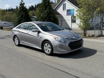 2012 Hyundai Sonata Hybrid Sedan 4D