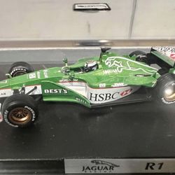 1/43 Hot Wheels Racing 2000 Jaguar R1