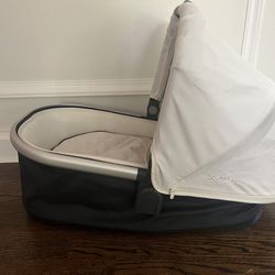 Uppa baby bassinet 