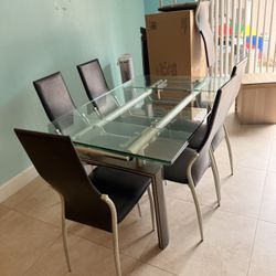 Expandable Glass Dining Table