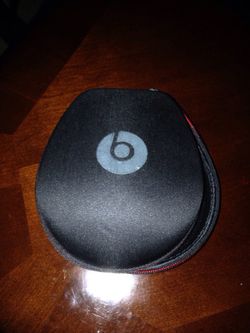 Beats case and wire