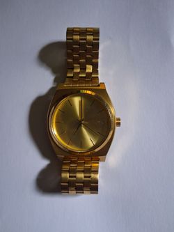Nixon gold watch