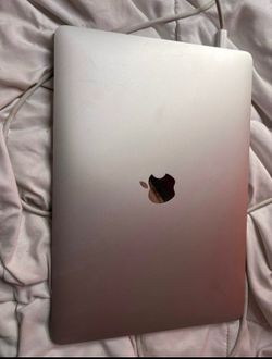 Apple Macbook air m1 2020 16gb Ram 512gb Storage