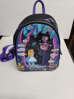 Loungefly Alice In Wonderland & Cheshire Cat Tugley Wood Lenticular Mini Backpack