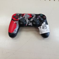 PS4 Controller 