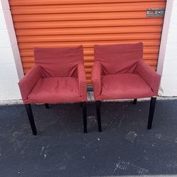Arm Chairs / Chairs With Armrests / Delivery Available