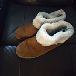 Winter Shoes Size 8 Medium 