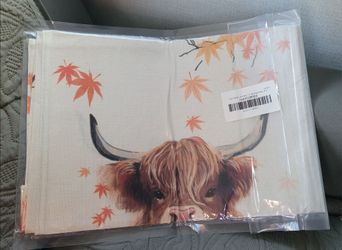 Table Runner Buffalo and Autumn Leaves 13x60 *New*