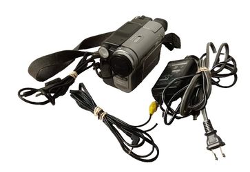 Sony DCR-TRV280 Digital 8 Camcorder with Charging/Output Cords NO BATTERY