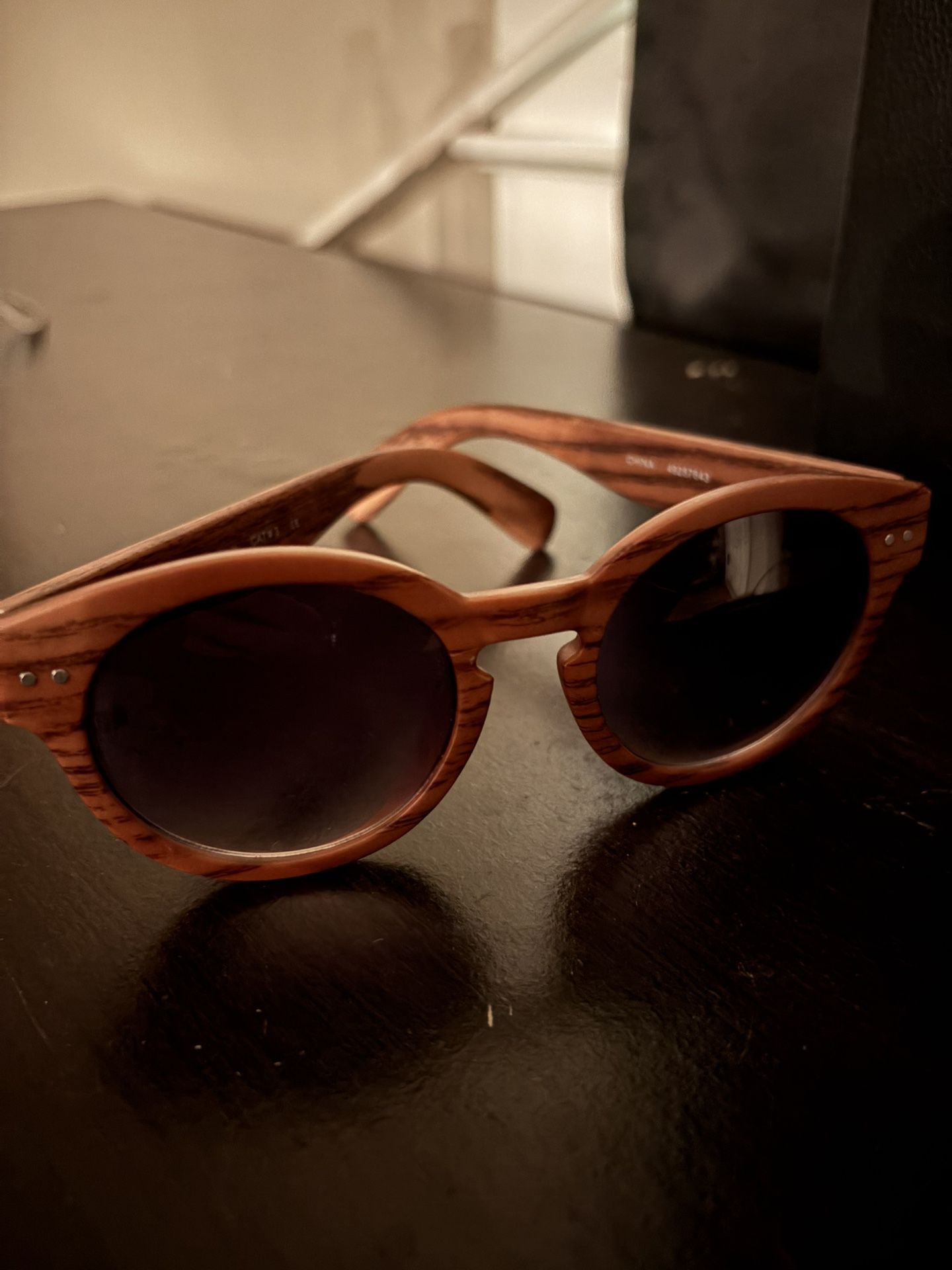 Retro-Inspired Faux Wood Cat Eye Sunglasses
