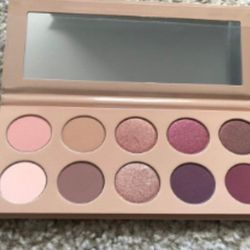 KKW Blossom Palette 