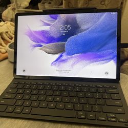 Galaxy Tab S7 FE w/ keyboard and pen