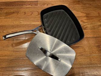 Calphalon Griddle Frying Pan And Press, Great For Grilled Cheese, Steaks, Fish $20 cash at pickup in Apex