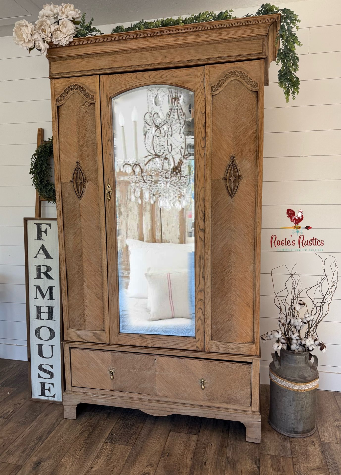 Armoire -wardrobe - Hutch