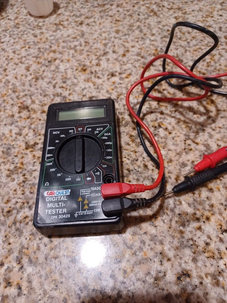 CAR QUEST MULTI-TESTER NEW NEVER USED . SELLS FOR $59.95 HERE $10.